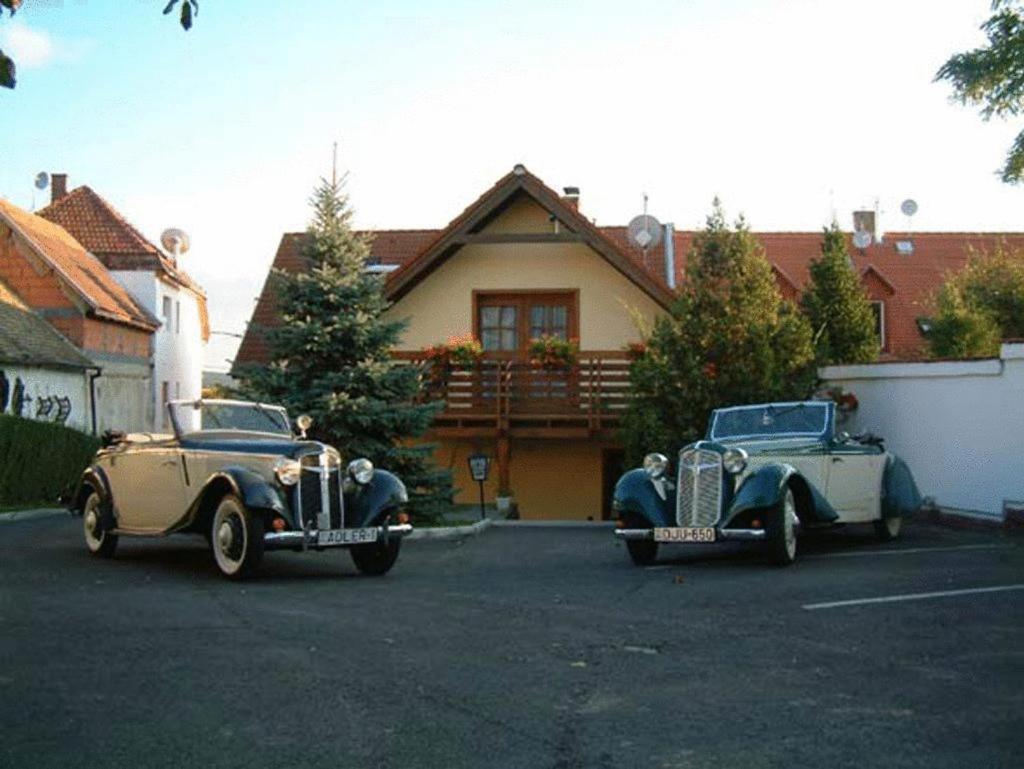 Adler Panzio Hotel Budaörs Eksteriør billede