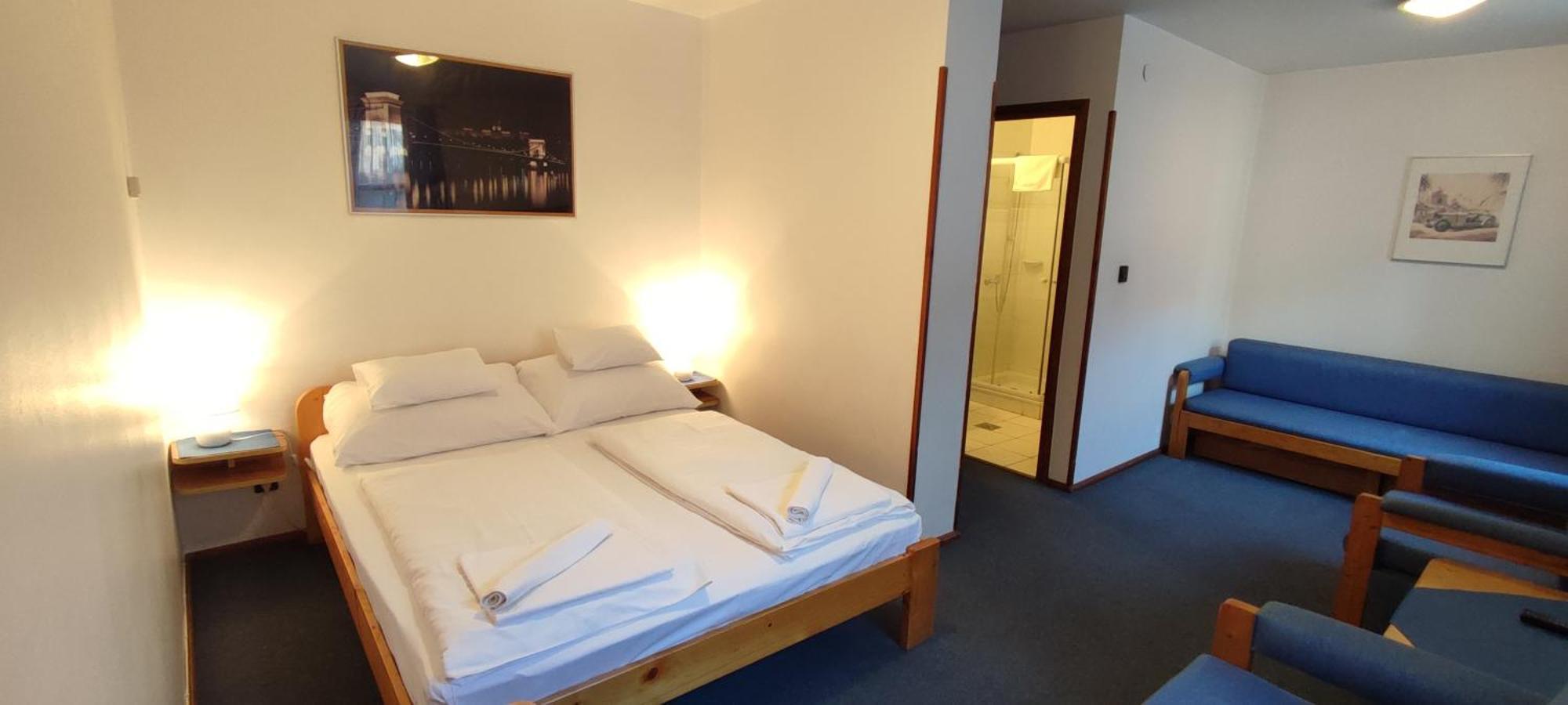 Adler Panzio Hotel Budaörs Eksteriør billede